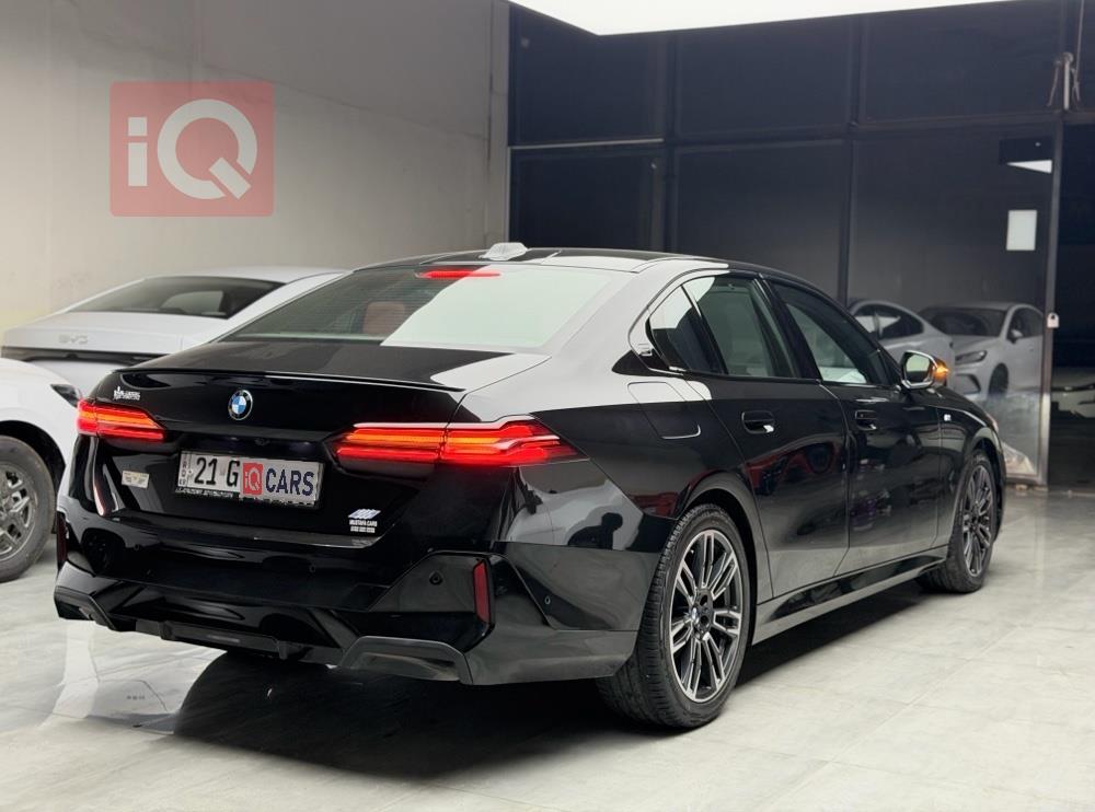 بي ام دبليو الفئة 5